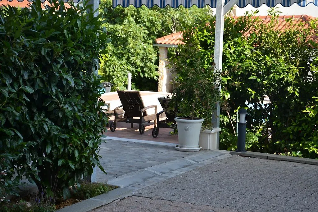 Apartment Mary Trogir