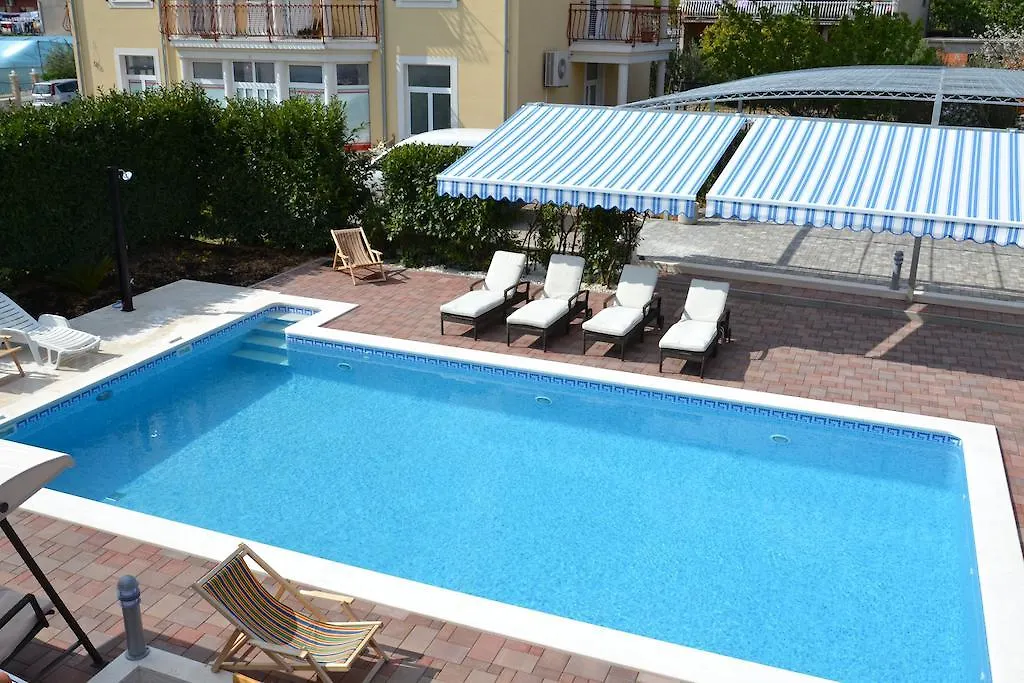 Apartment Mary Trogir